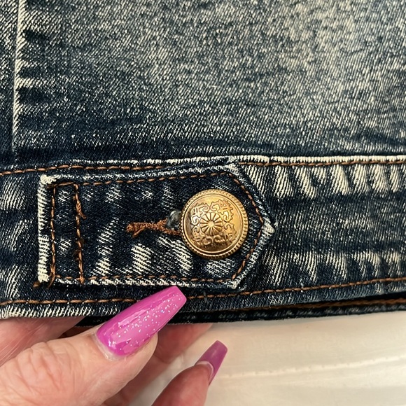 Sleeveless embellished denim vest jacket - Picture 9 of 11